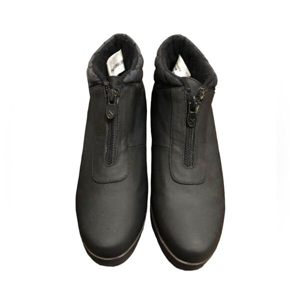 Naturalizer black slip on winter boots. Size 6.5.‎ - Picture 8 of 8